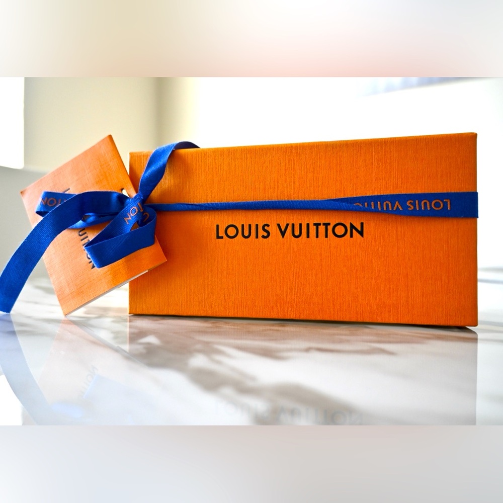Louis Vuitton Sunglasses Case with tag
